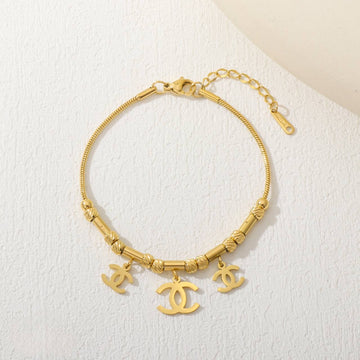Icon Chic Bracelet
