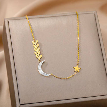Moonlight Dream Necklace Edition