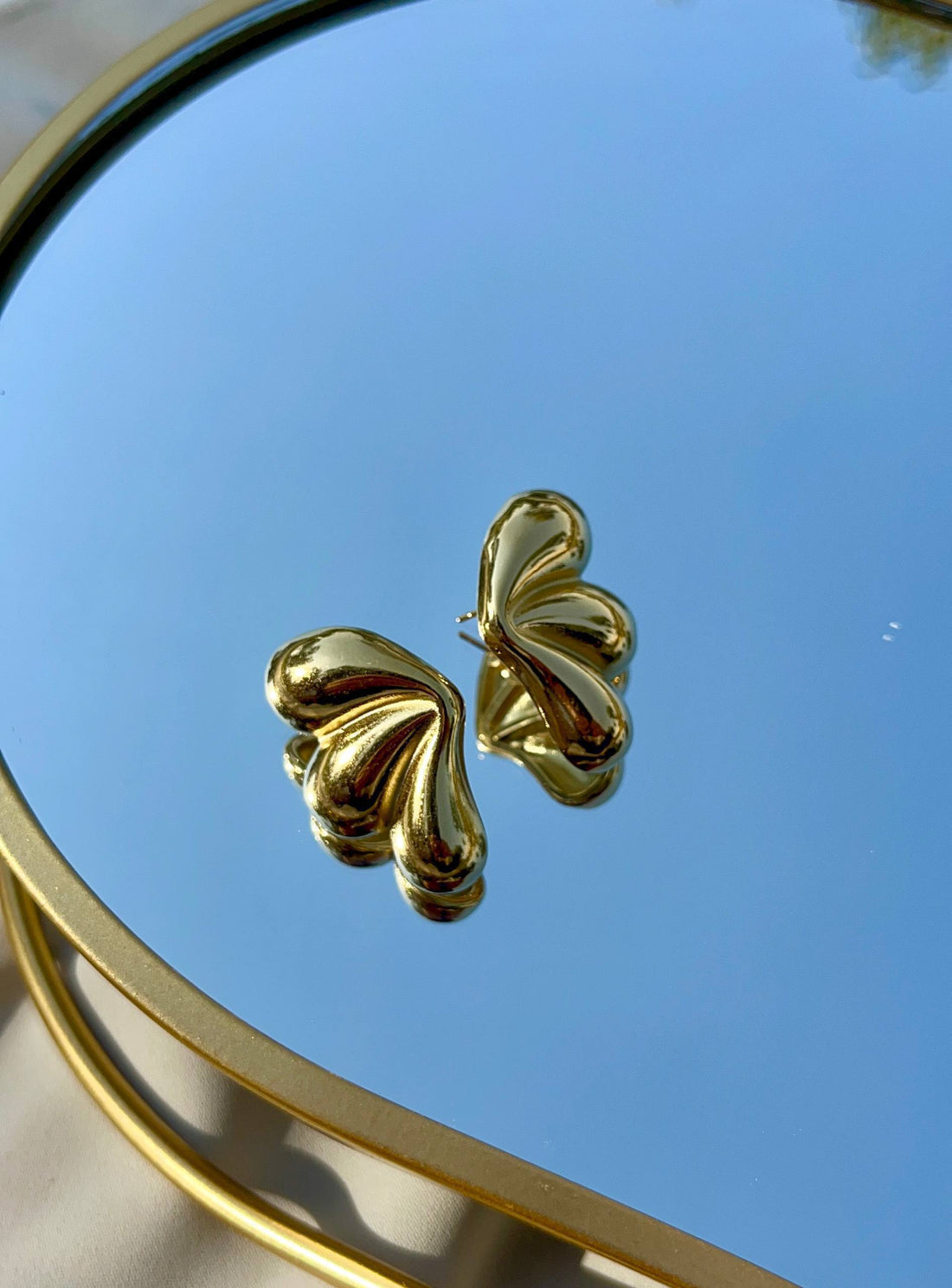 Golden Glow Earrings Edition