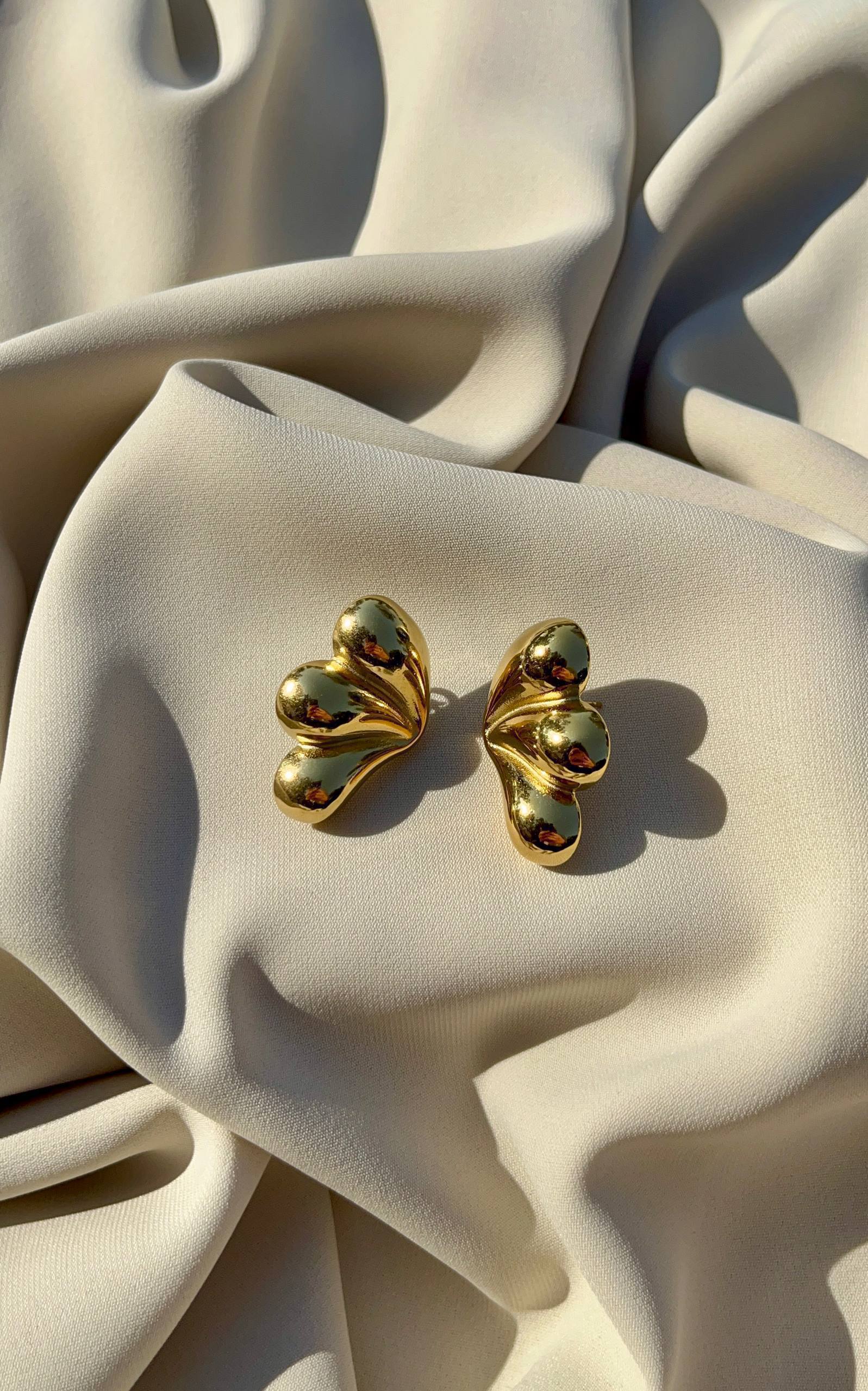 Golden Glow Earrings Edition