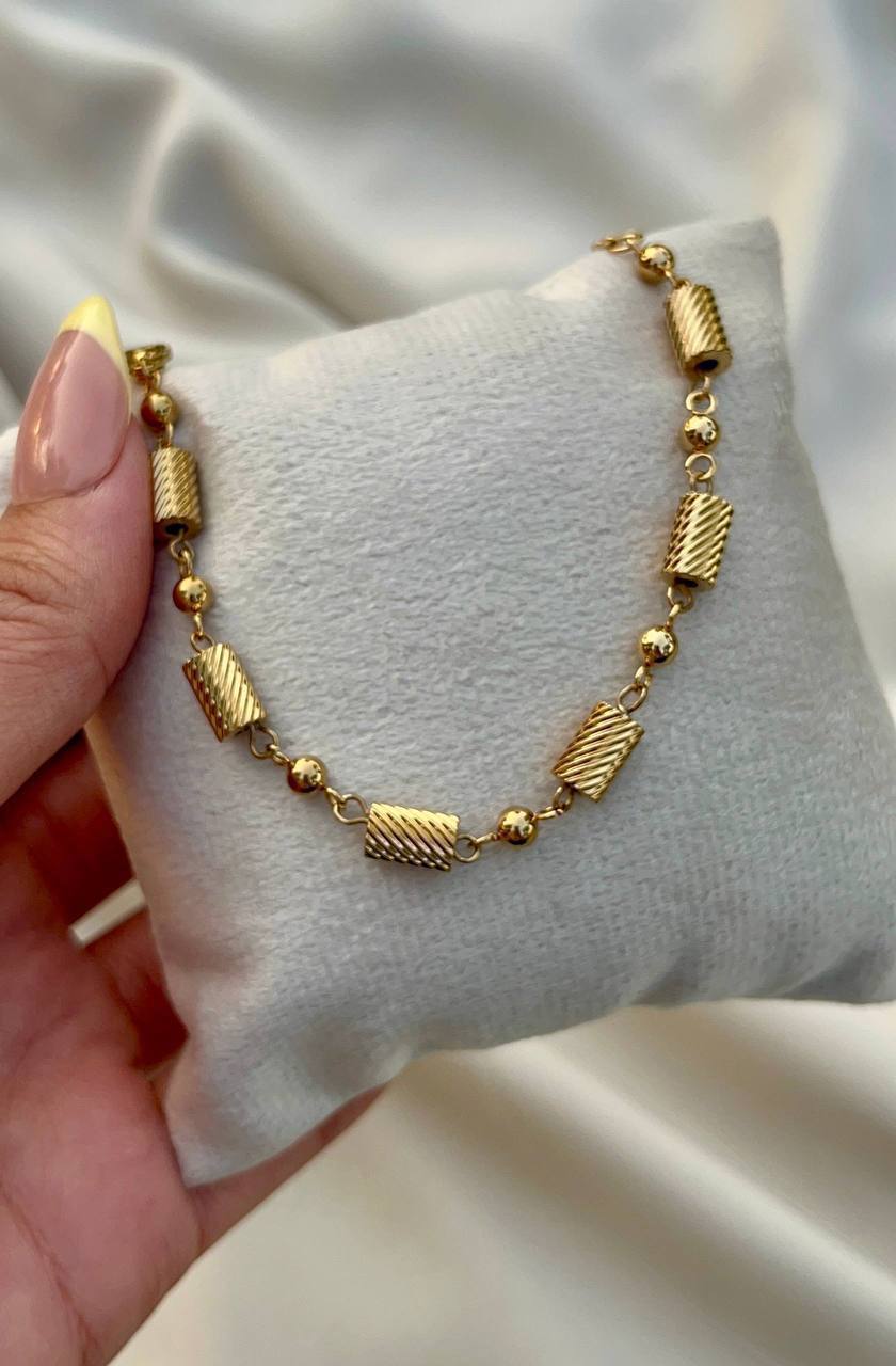 Golden Glow Bracelet Muse