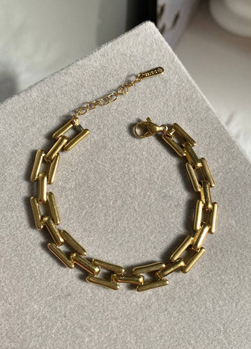 Golden Glow Square Bracelet