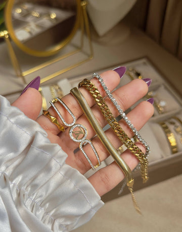 Golden Glow Jewelry Set Charm