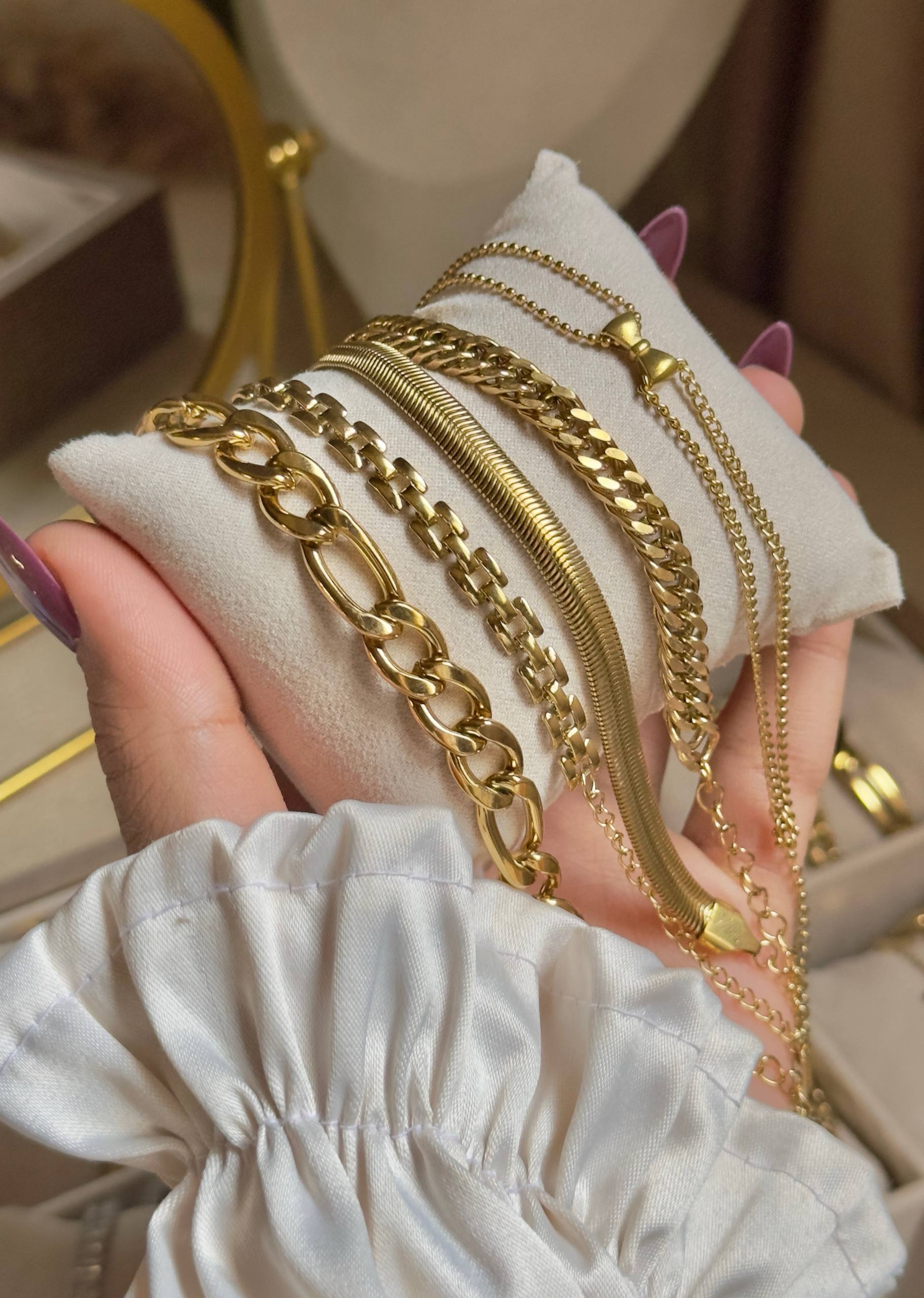 Golden Glow Jewelry Set Edition