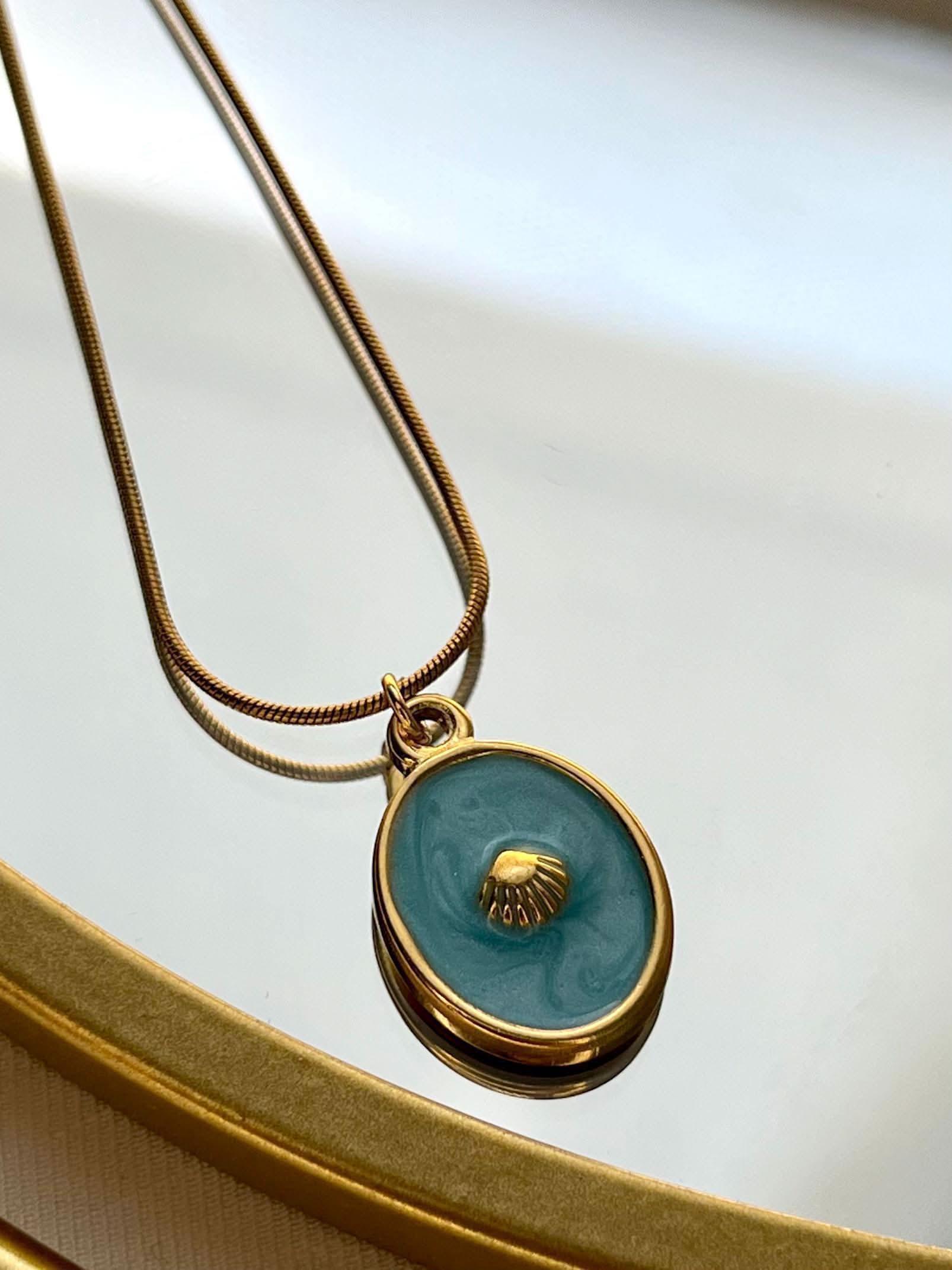 Golden Empress Necklace