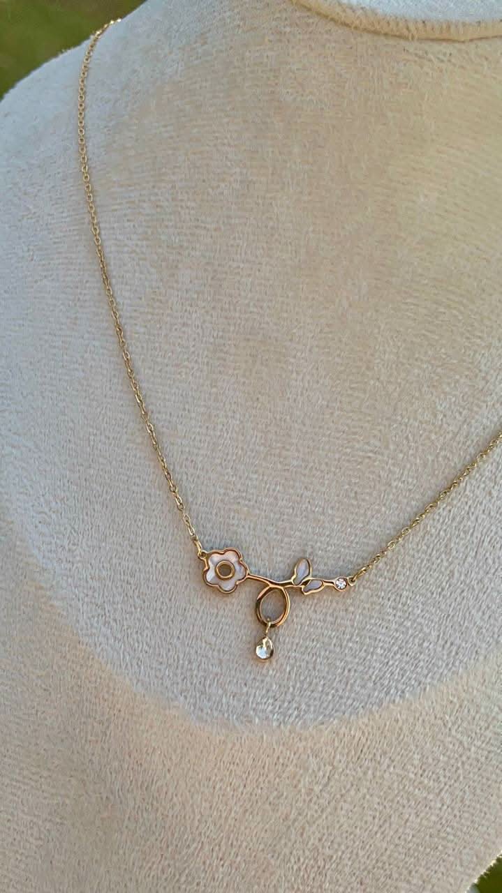 Signature Necklace