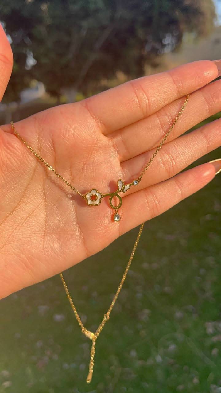 Signature Necklace