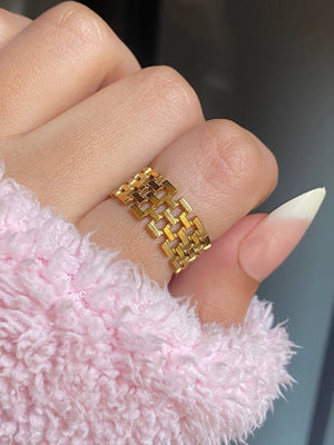 Golden Glow Ring Edition