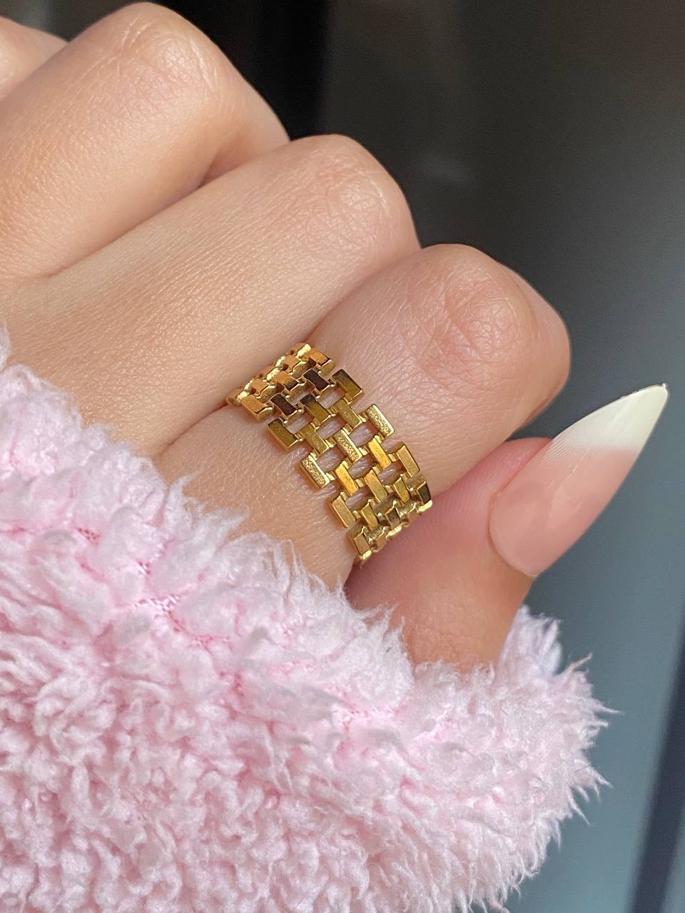 Golden Glow Ring Edition