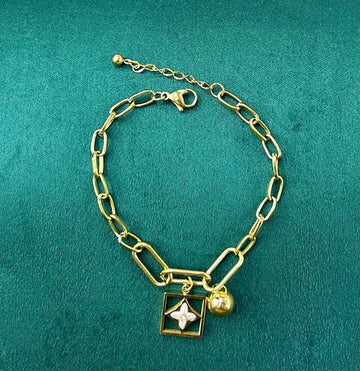 Golden Glow Square Bracelet Deluxe