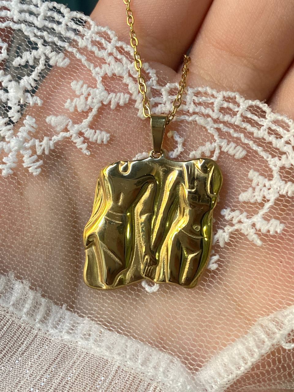 Golden Glow Necklace Blossom